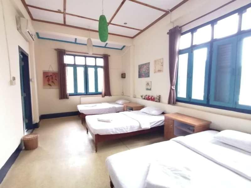 Viradesa Guesthouse Луанг Прабанг Екстериор снимка