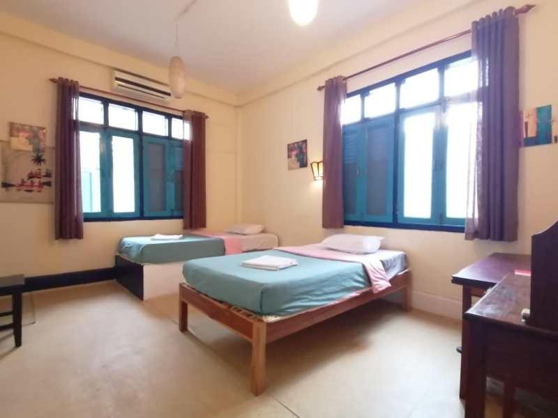 Viradesa Guesthouse Луанг Прабанг Екстериор снимка