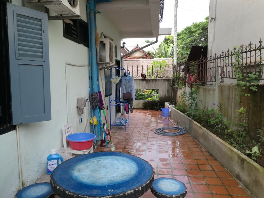 Viradesa Guesthouse Луанг Прабанг Екстериор снимка